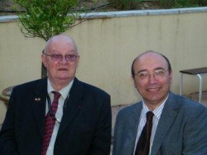 Le commissaire général (2s) Jean-Louis PERINET-MARQUET ancien président de France-Etats-Unis Toulon Var Ouest et M. Bernard SASSO Président de France-Grande-Bretagne Toulon Var 